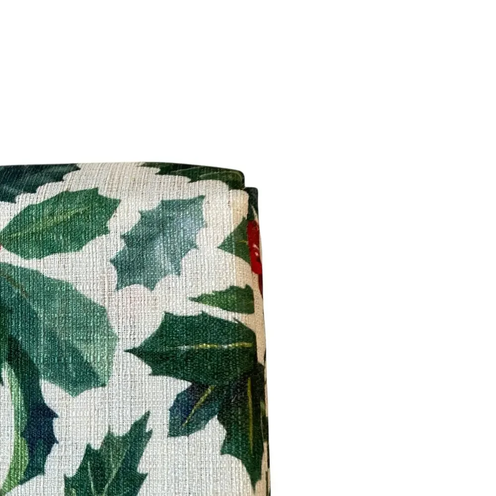 Cupcakes & Cashmere Holly Berry Christmas Tablecloth 60” X 120” Oblong New